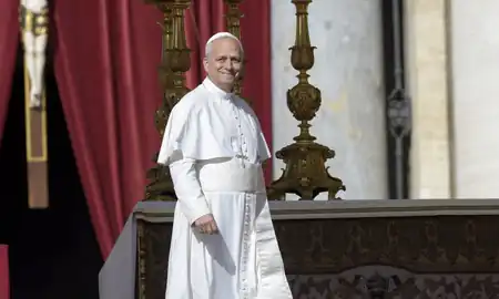 Deducciones fiscales, subvenciones millonarias, cesiones gratuitas de espacios: el Estado se vuelca con la visita del papa